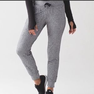 Lulu Lemon Black Joggers